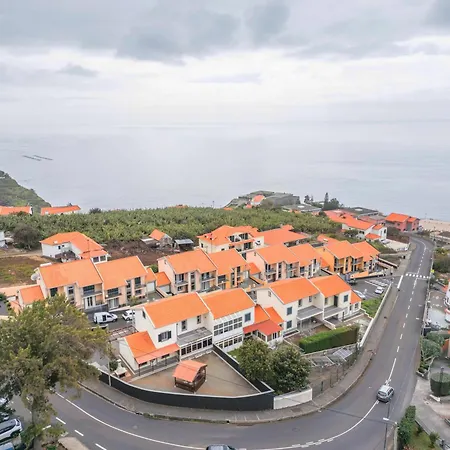 Casa Helena Сasa de vacaciones Calheta (Madeira)